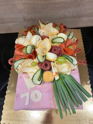 Slanatorta481132248 4029495400703505 2985395954445966964 N
